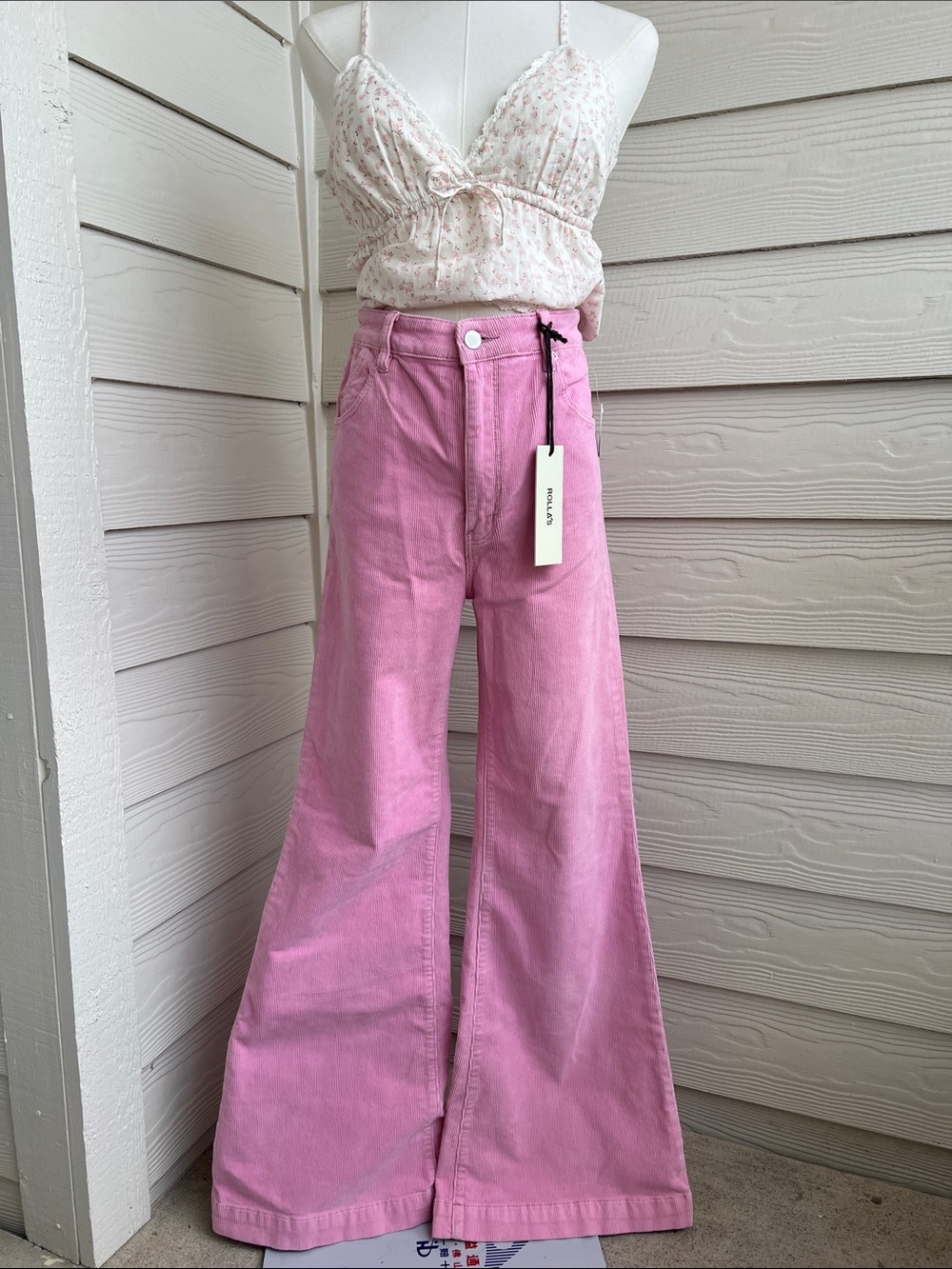 🌺 NWT 🌺 Free People Rolla's East Coast Cord Flare Pants (Magnolia Pink) Size 31
